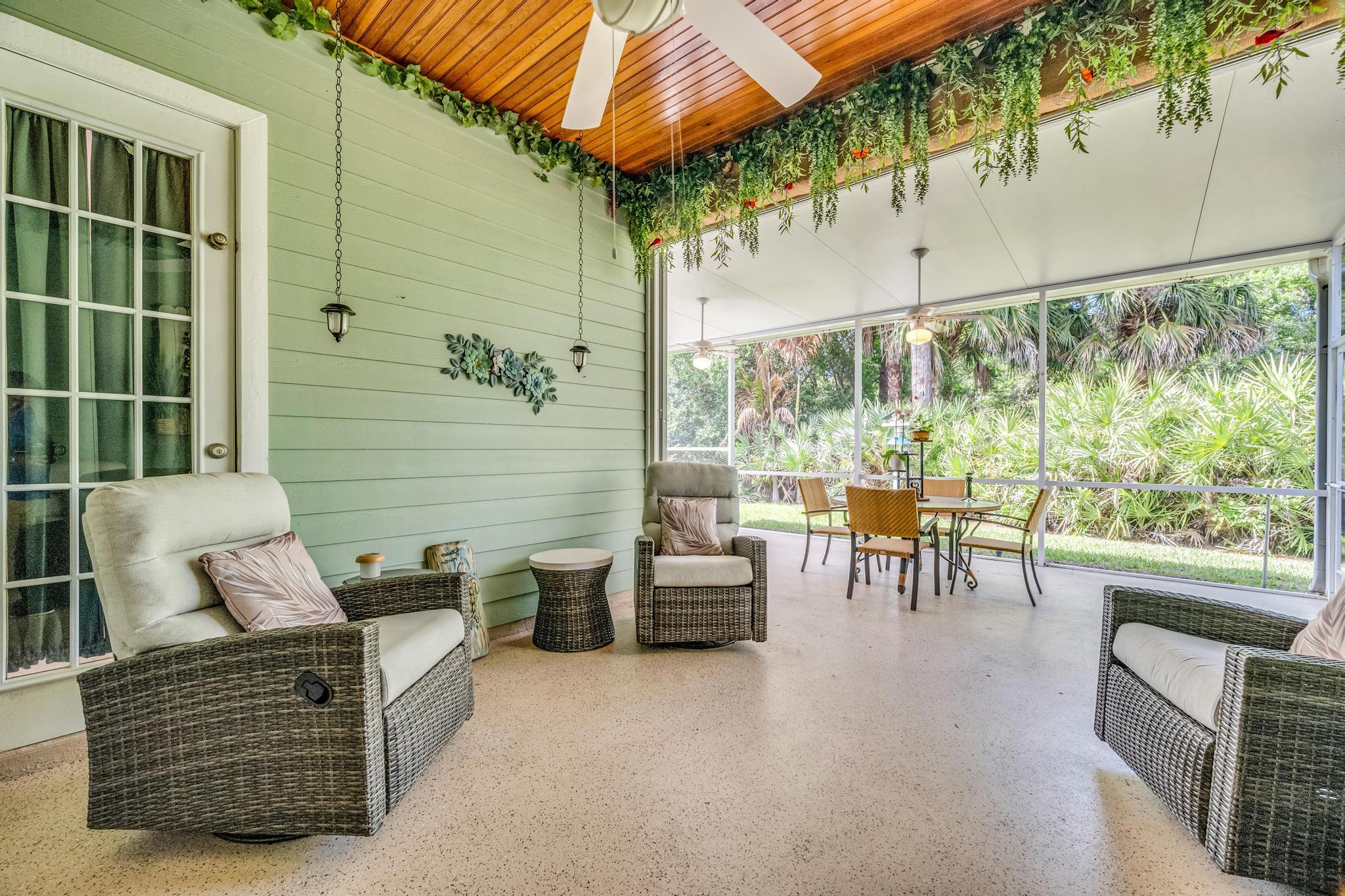 RIVER PLACE ON THE ST LUCIE NO 6 - Residential