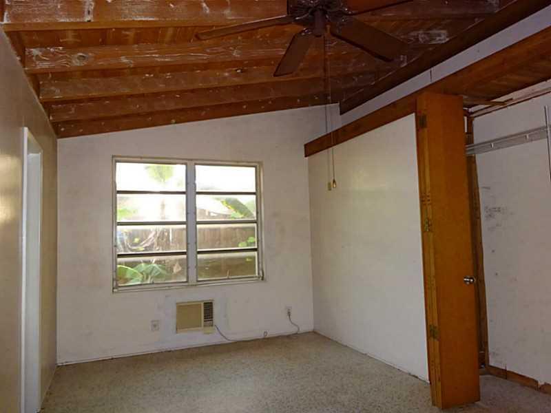 GILL ISLES - Residential