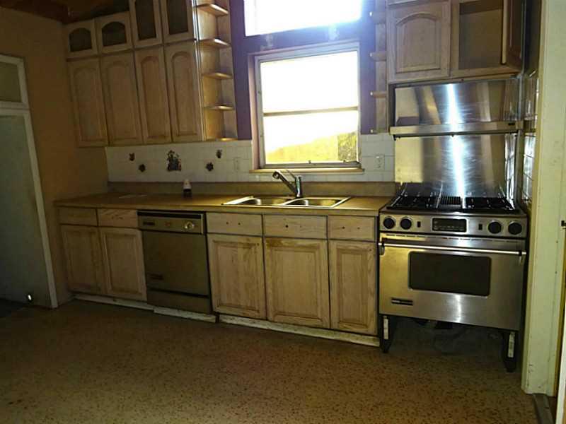 GILL ISLES - Residential