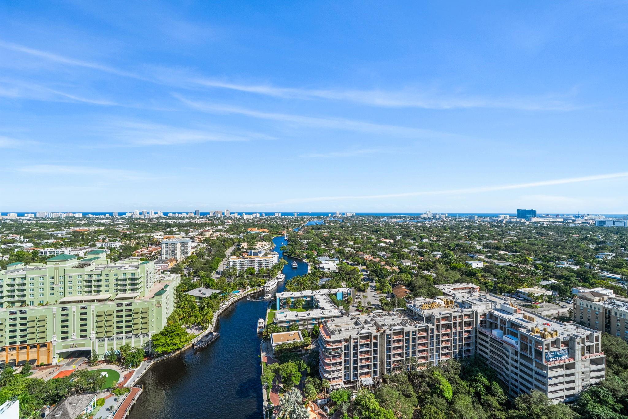 Las Olas Grand Condo - Residential