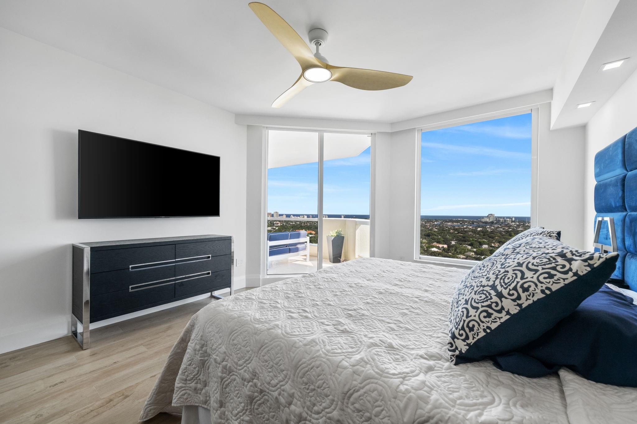 Las Olas Grand Condo - Residential