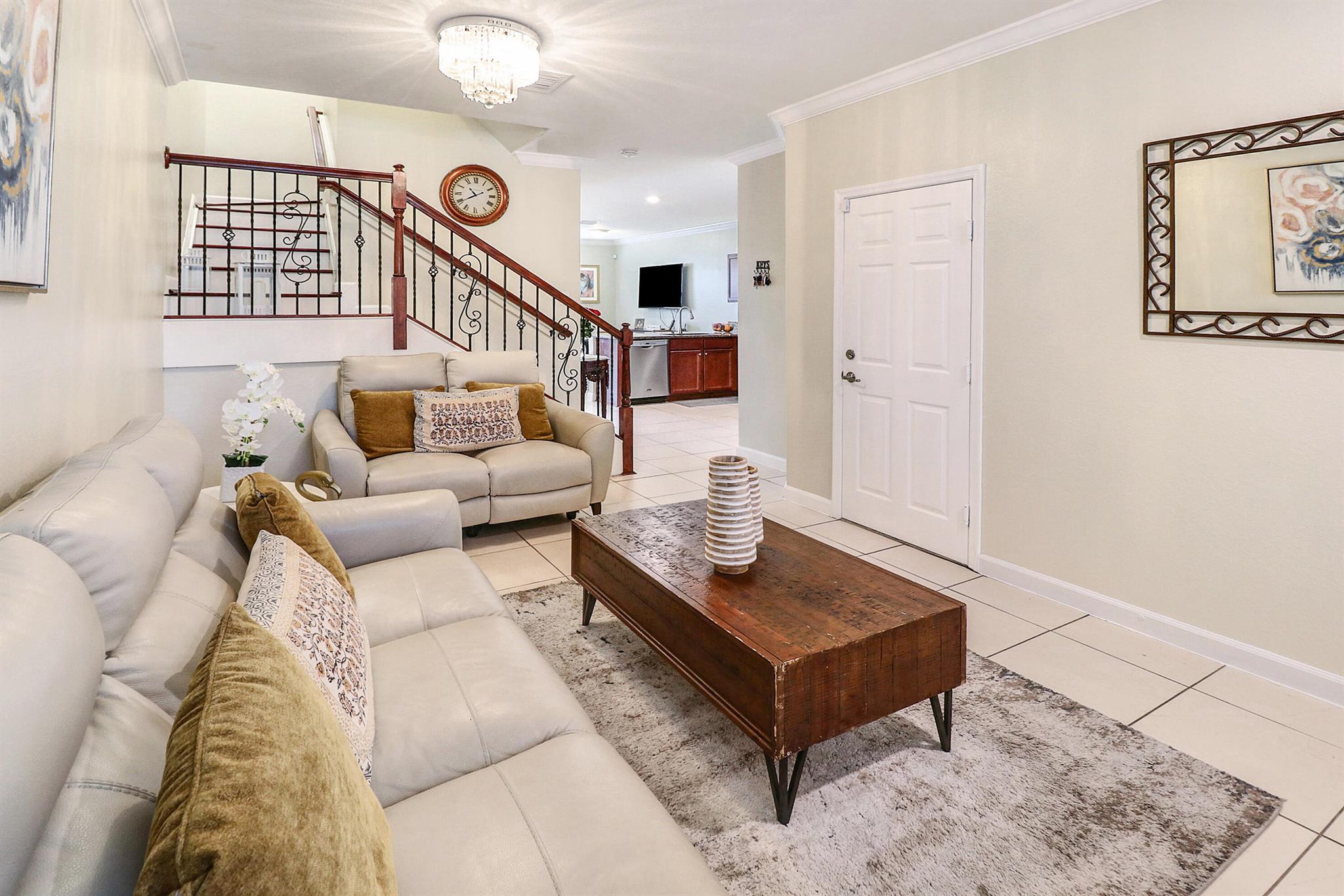 COCO PALM ESTATES - Residential