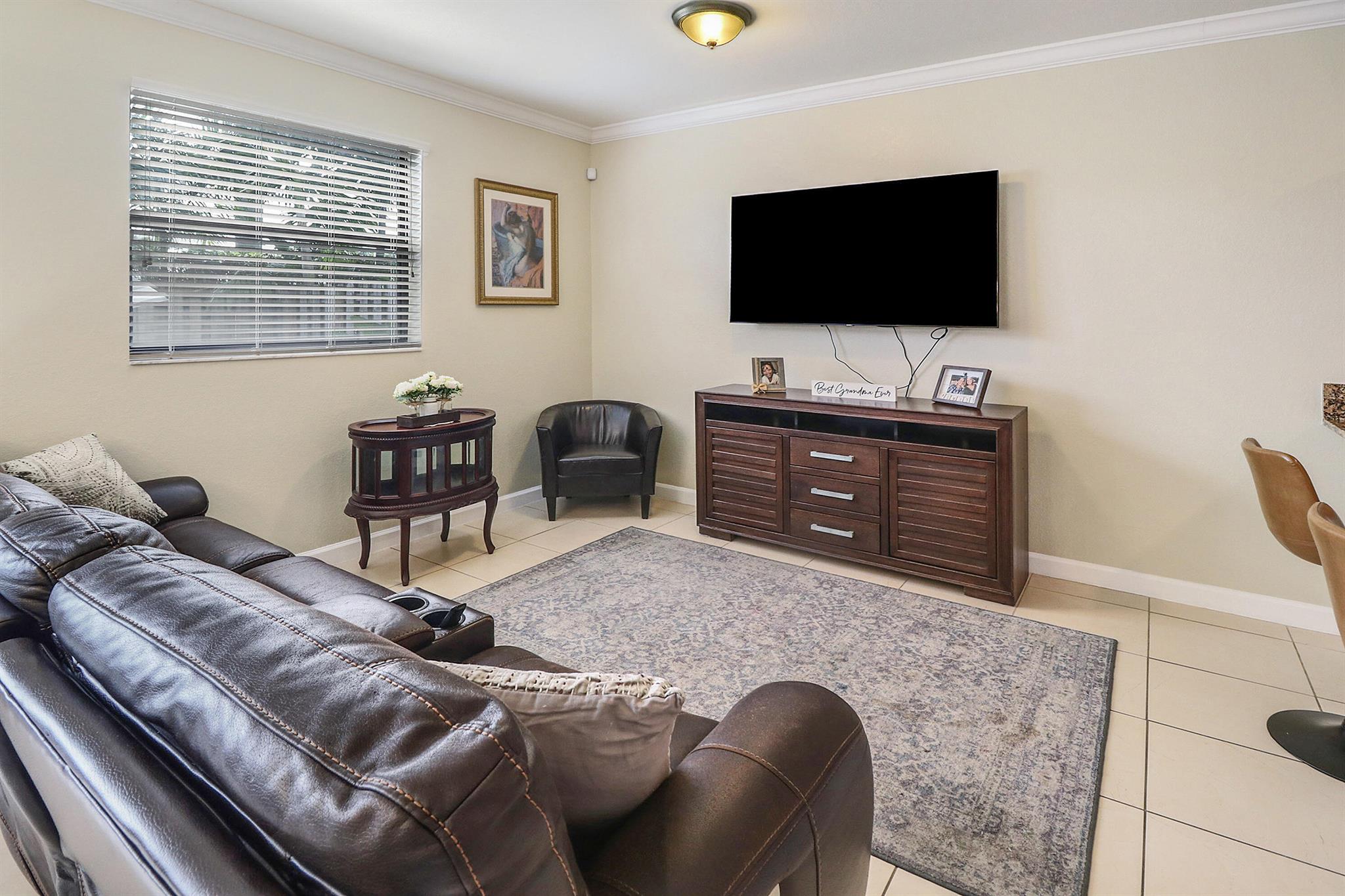 COCO PALM ESTATES - Residential