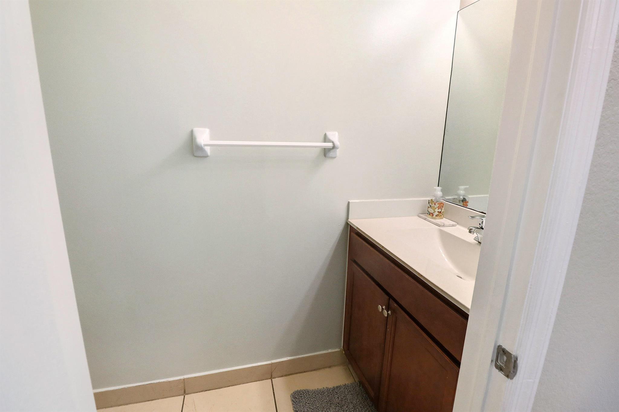 COCO PALM ESTATES - Residential