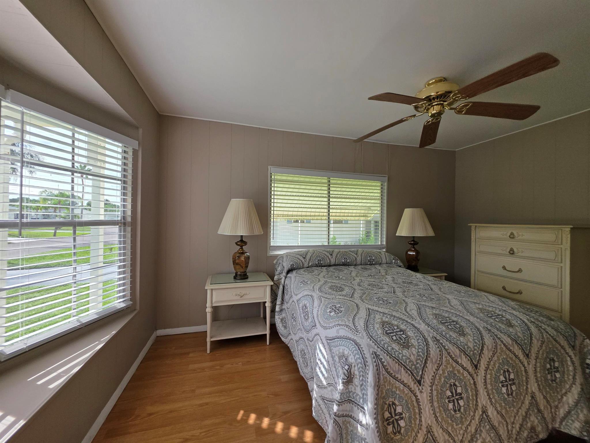 Spanish Lakes Riverfront - Residential