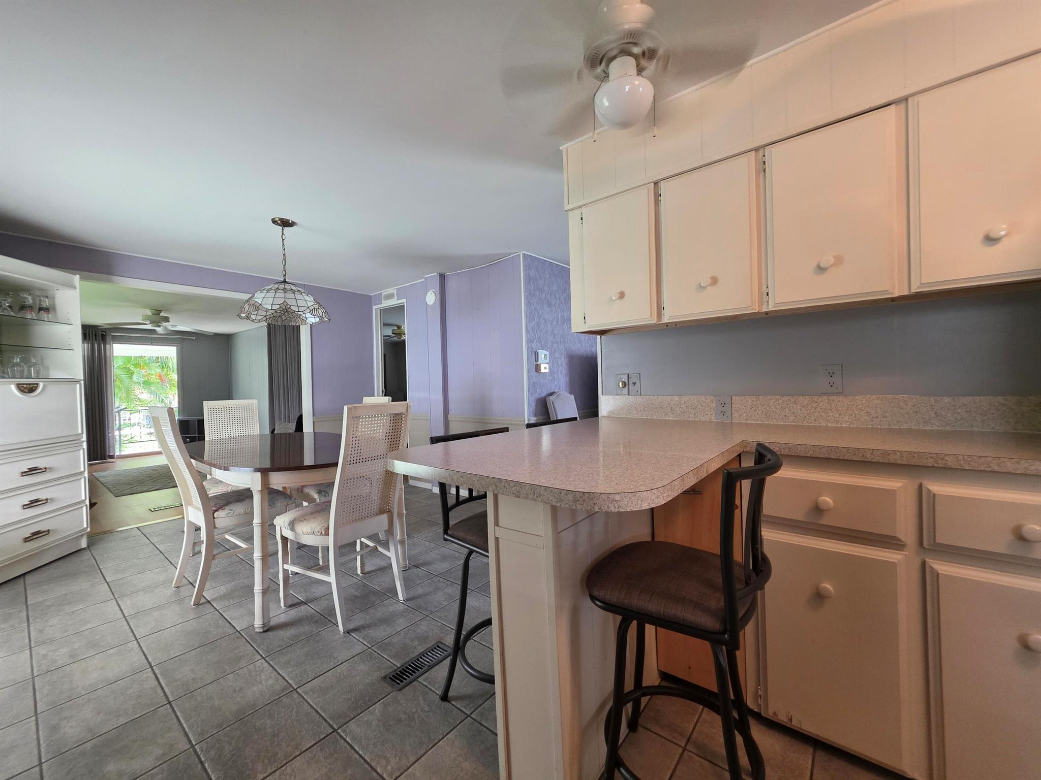 Spanish Lakes Riverfront - Residential