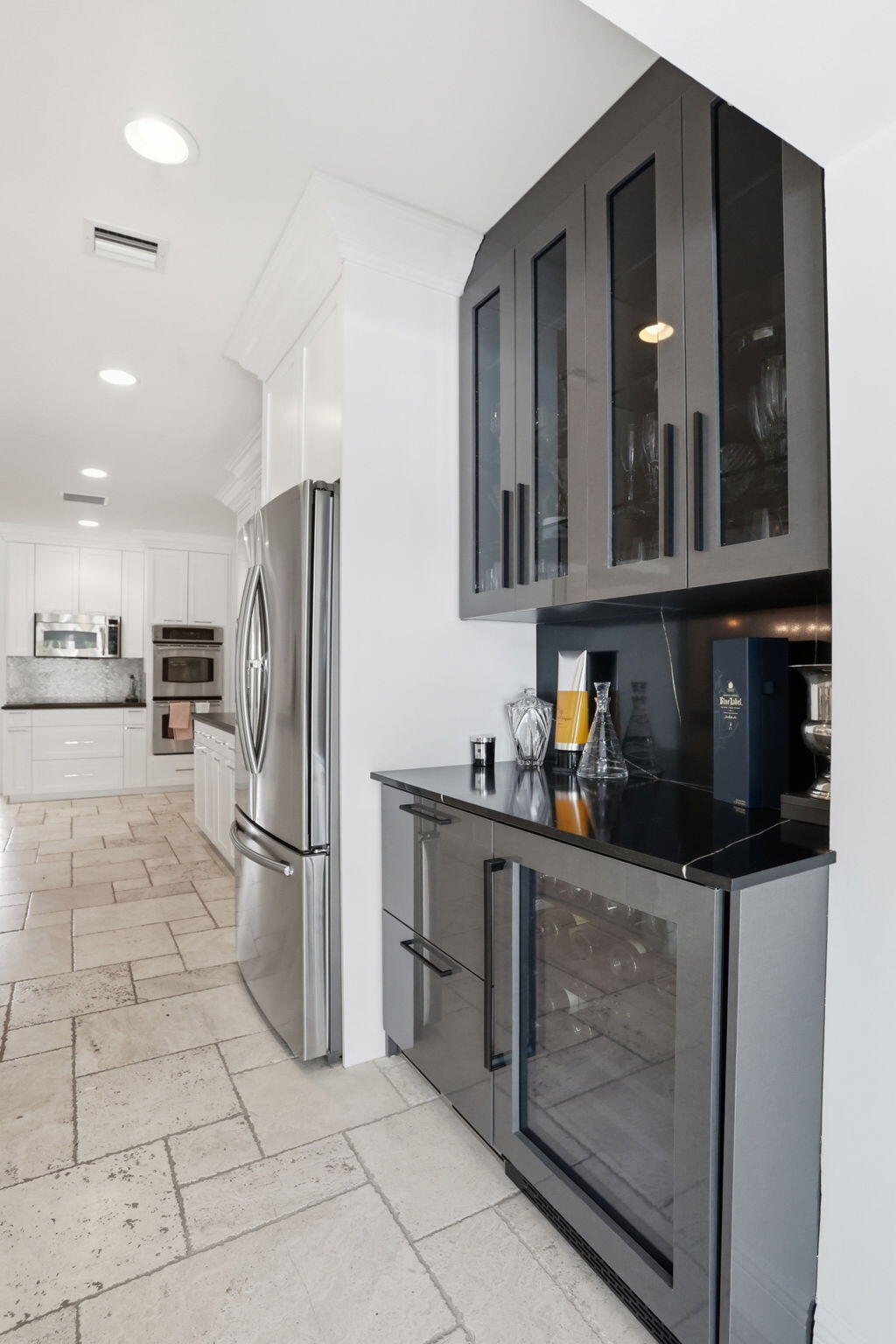 DELRAY TOWN OF - Residential Lease