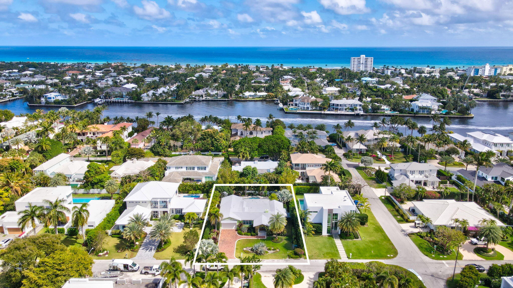 DELRAY TOWN OF - Residential Lease