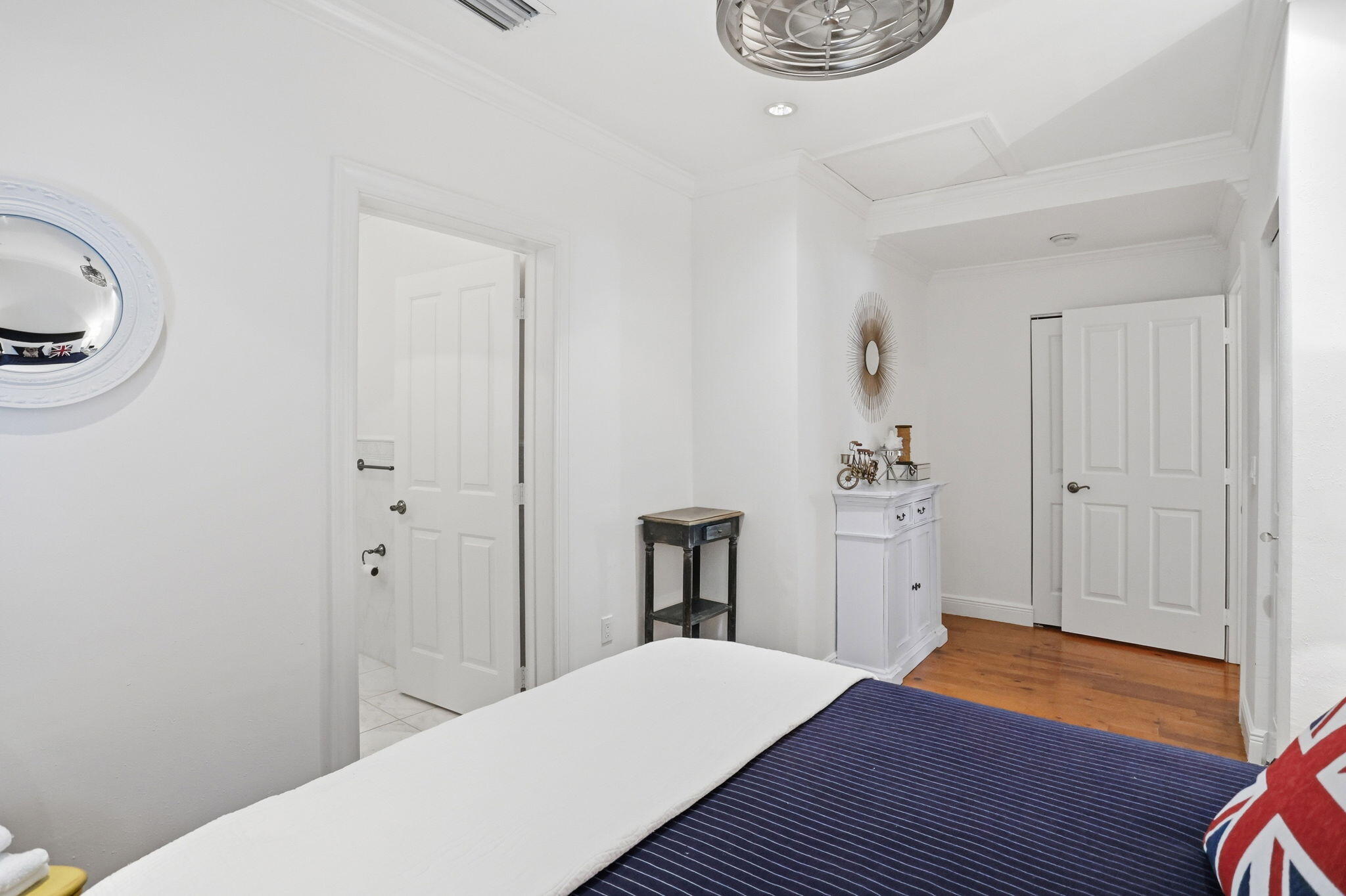 DELRAY TOWN OF - Residential Lease