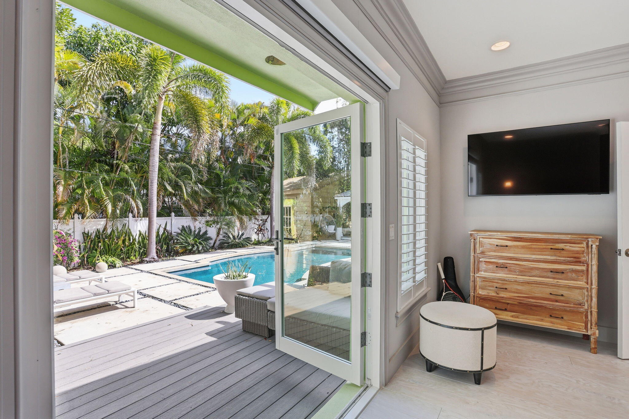 DELRAY TOWN OF - Residential Lease