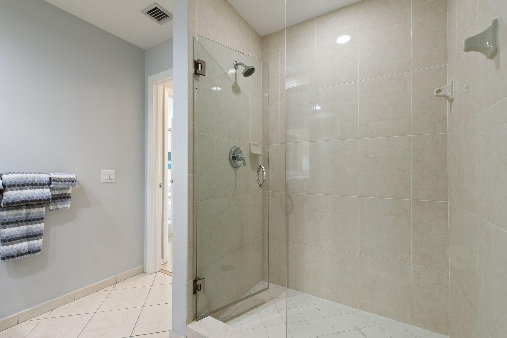 WATERGARDEN CONDO - Residential