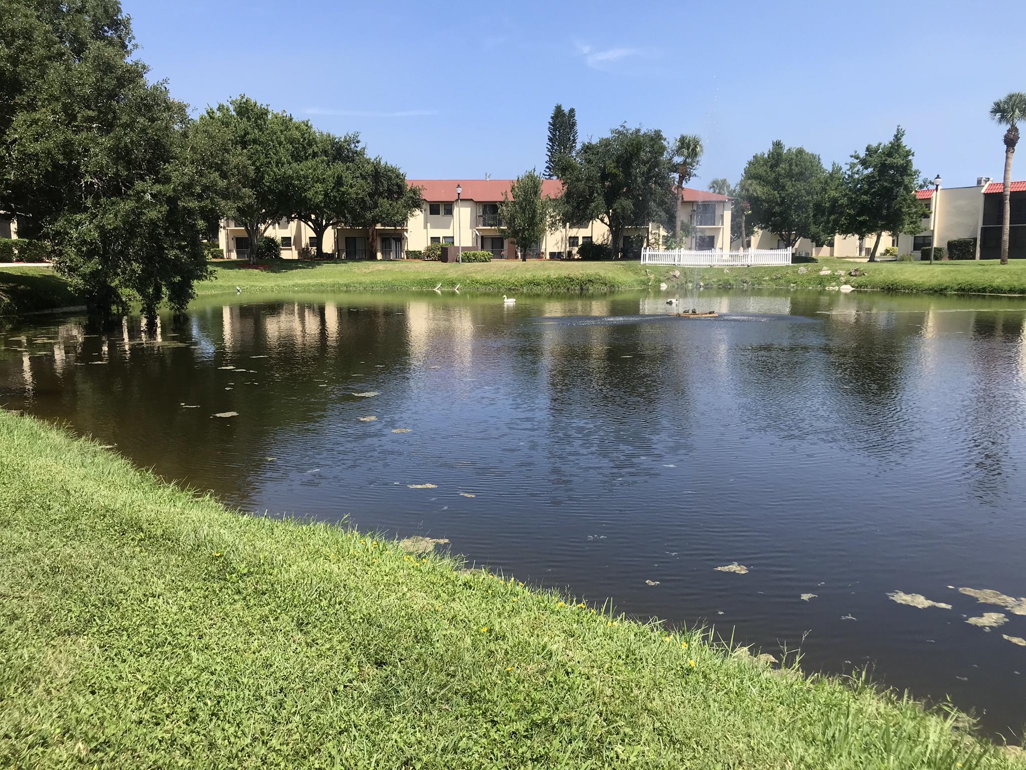 ISLAND HOUSE CONDOMINIUM PHASE II - Residential Lease