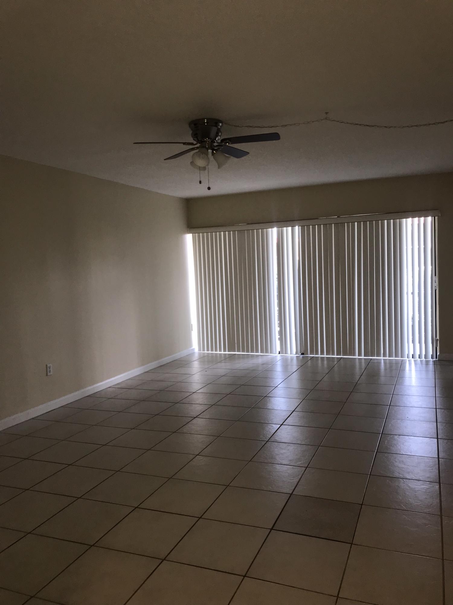 ISLAND HOUSE CONDOMINIUM PHASE II - Residential Lease