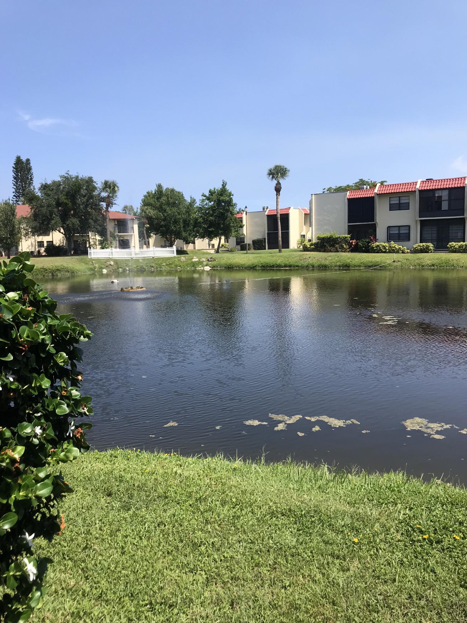 ISLAND HOUSE CONDOMINIUM PHASE II - Residential Lease