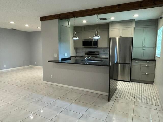 5270 Nesting Way B