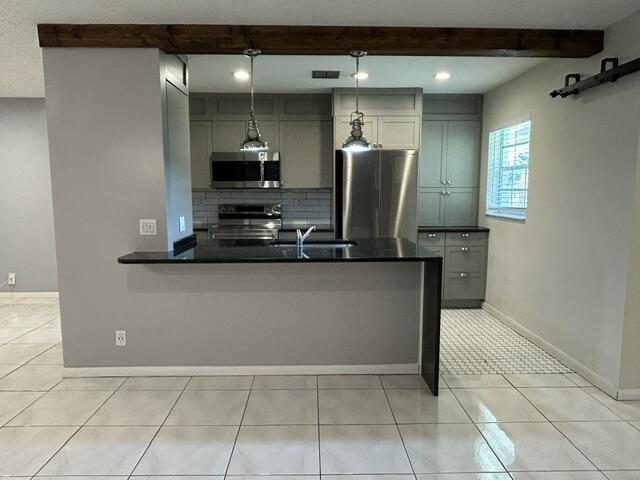 5270 Nesting Way B