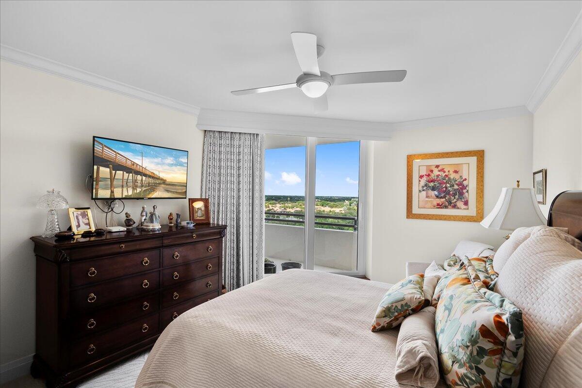 SOUTHPORTE ONE AT JONATHA - Residential