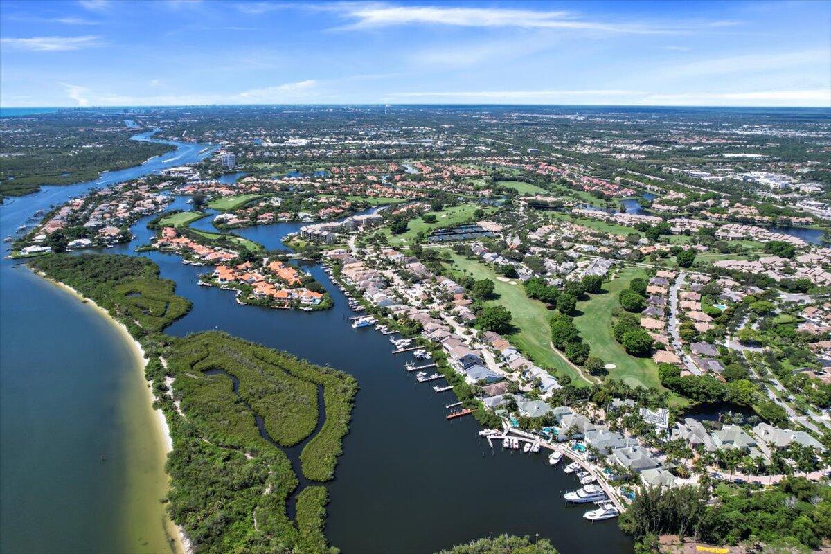 SOUTHPORTE ONE AT JONATHA - Residential