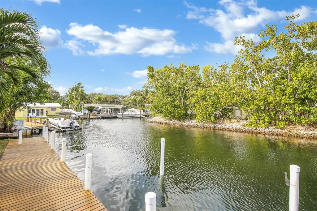 Photo of 23 Teach Road, Palm Beach Gardens, FL 33410 (MLS # R10730323)