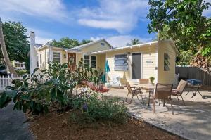 HIGHLAND PARK DELRAY - Residential Income