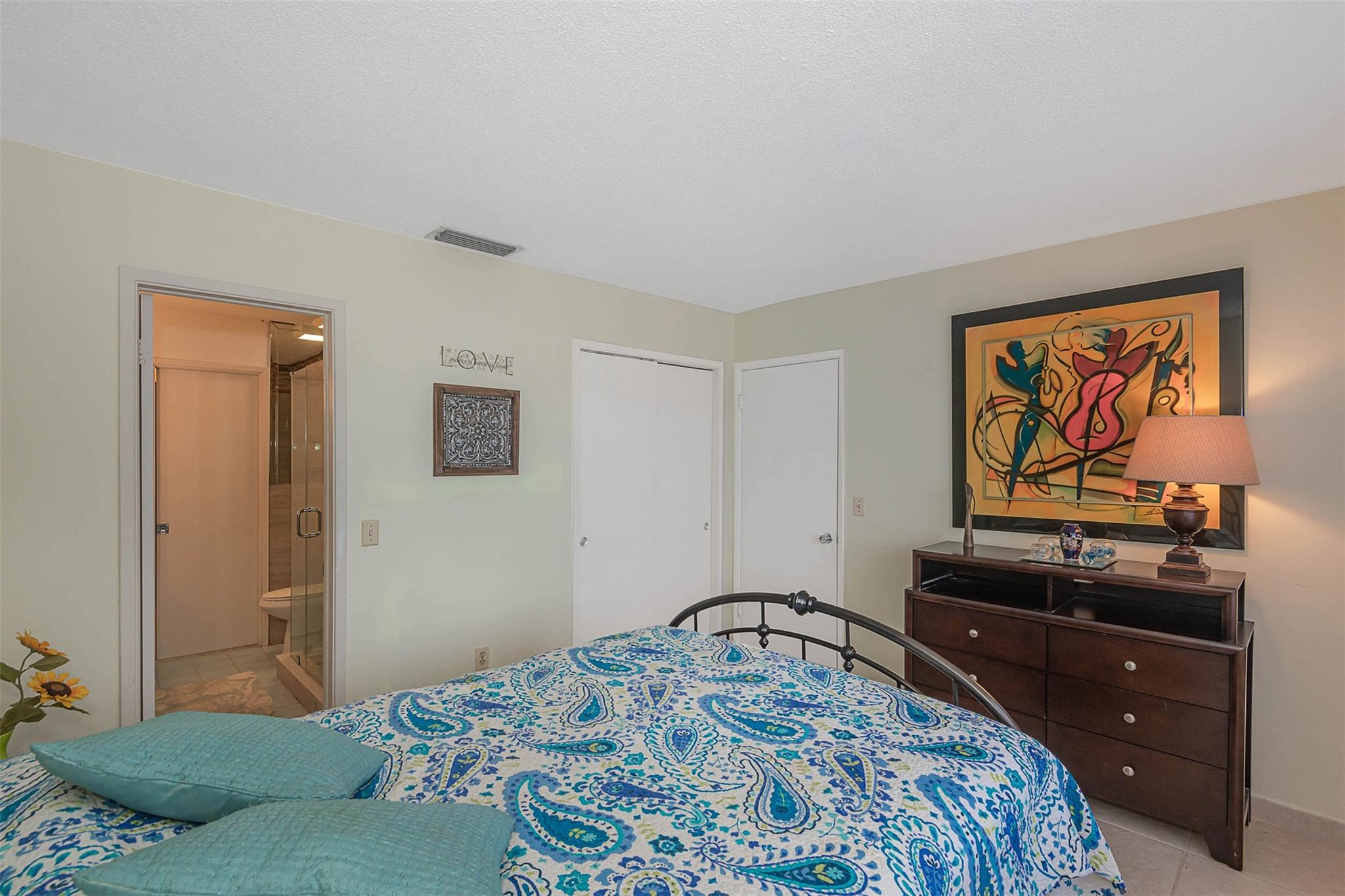 Colonial Gardens - Residential