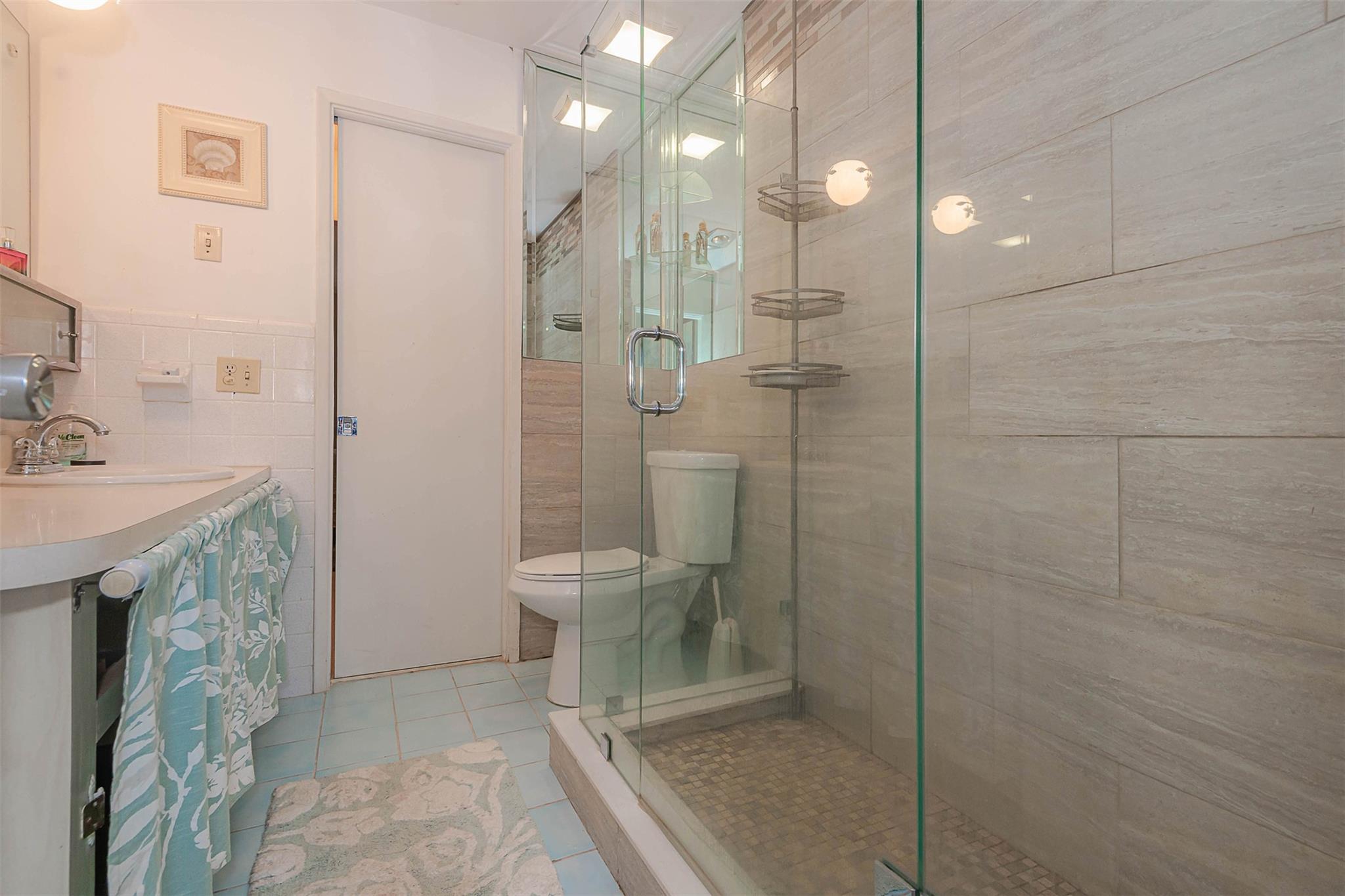 Colonial Gardens - Residential