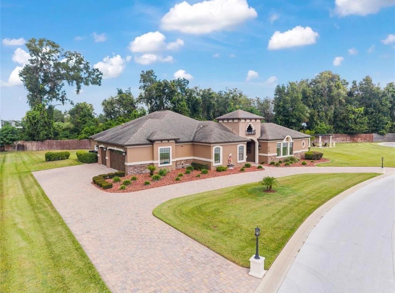 Devonshire - Residential