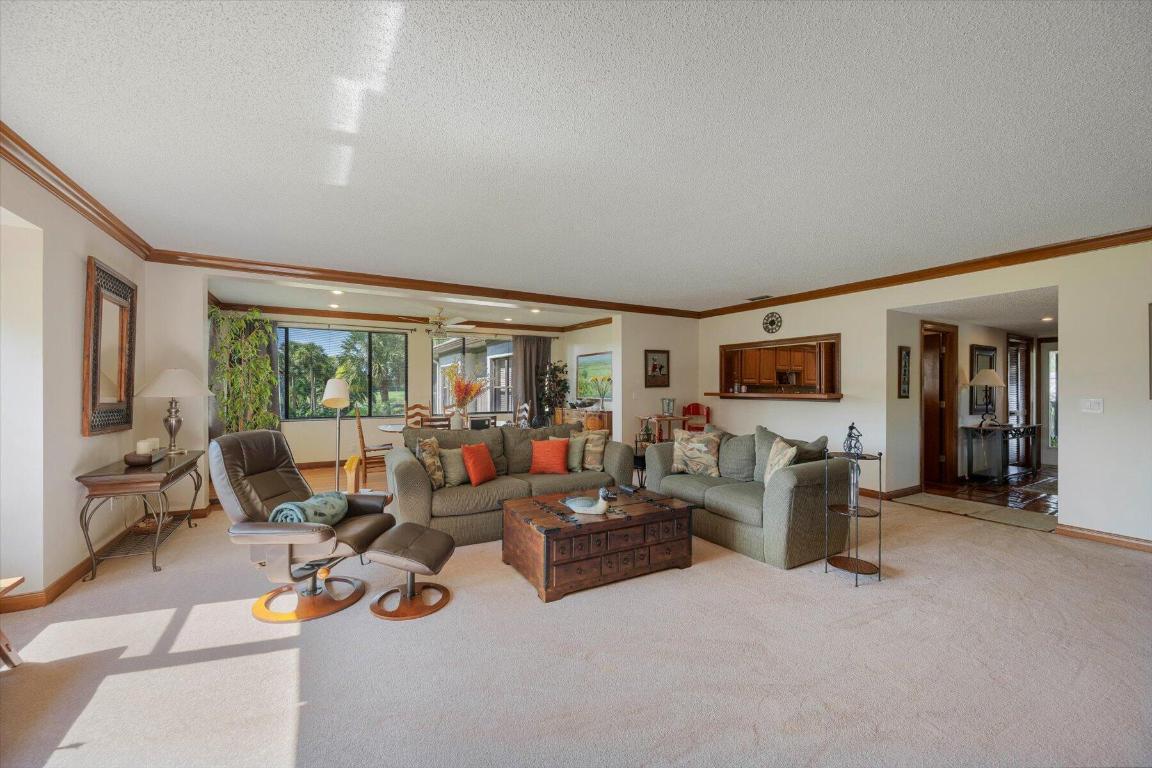 MEADOW BROOK CONDO - Residential