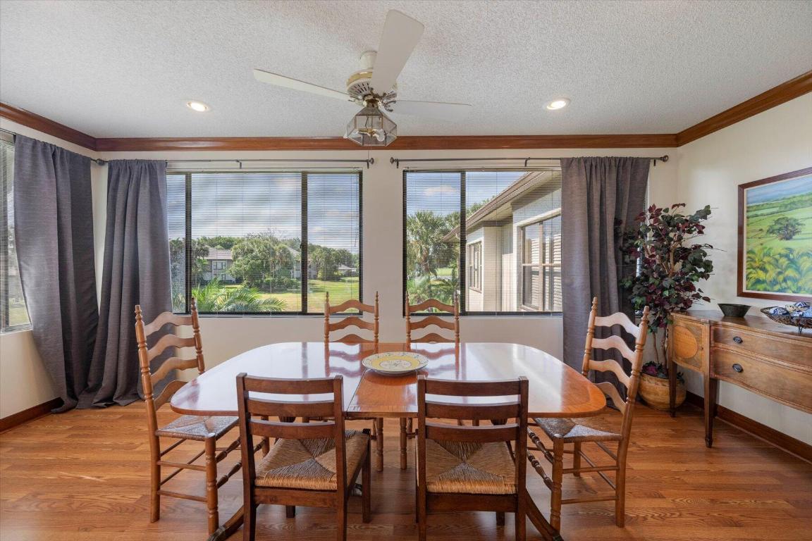 MEADOW BROOK CONDO - Residential