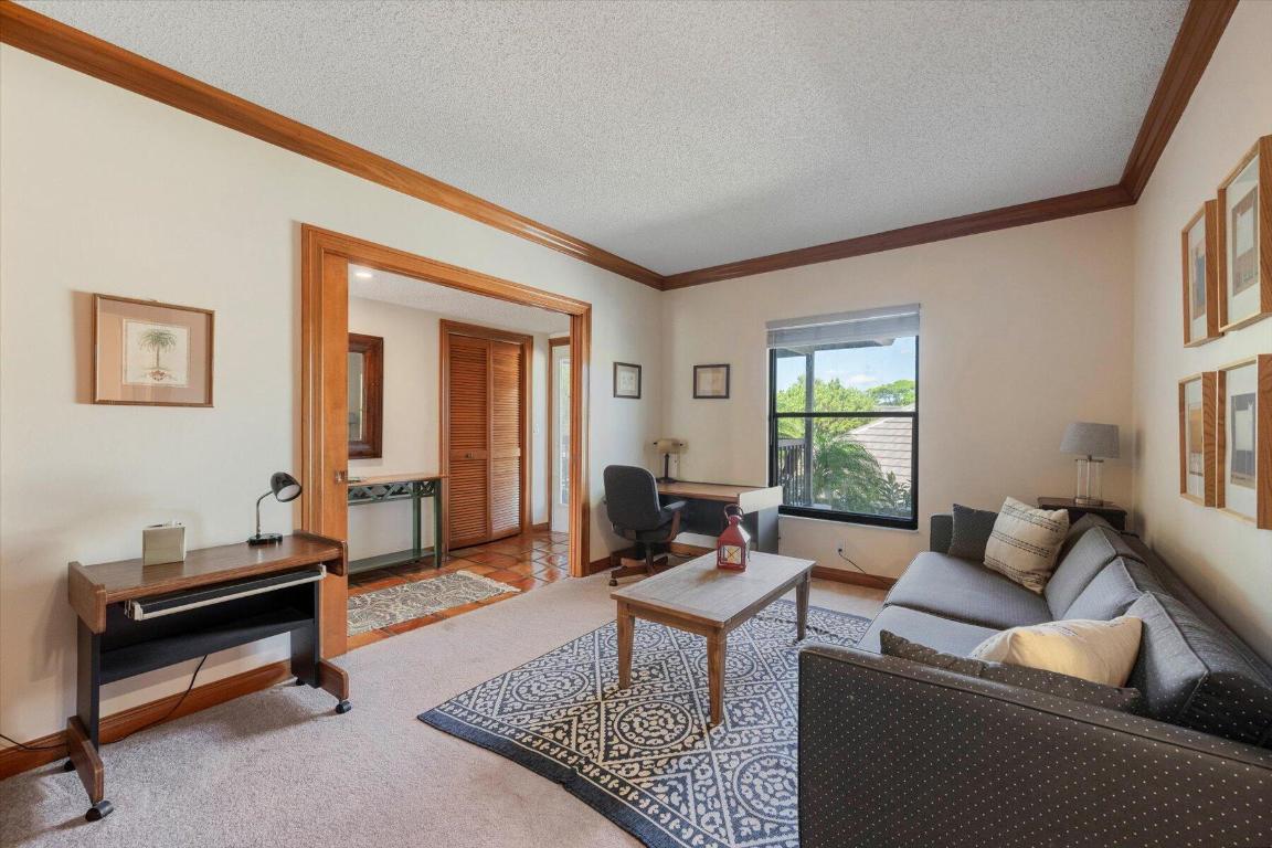 MEADOW BROOK CONDO - Residential