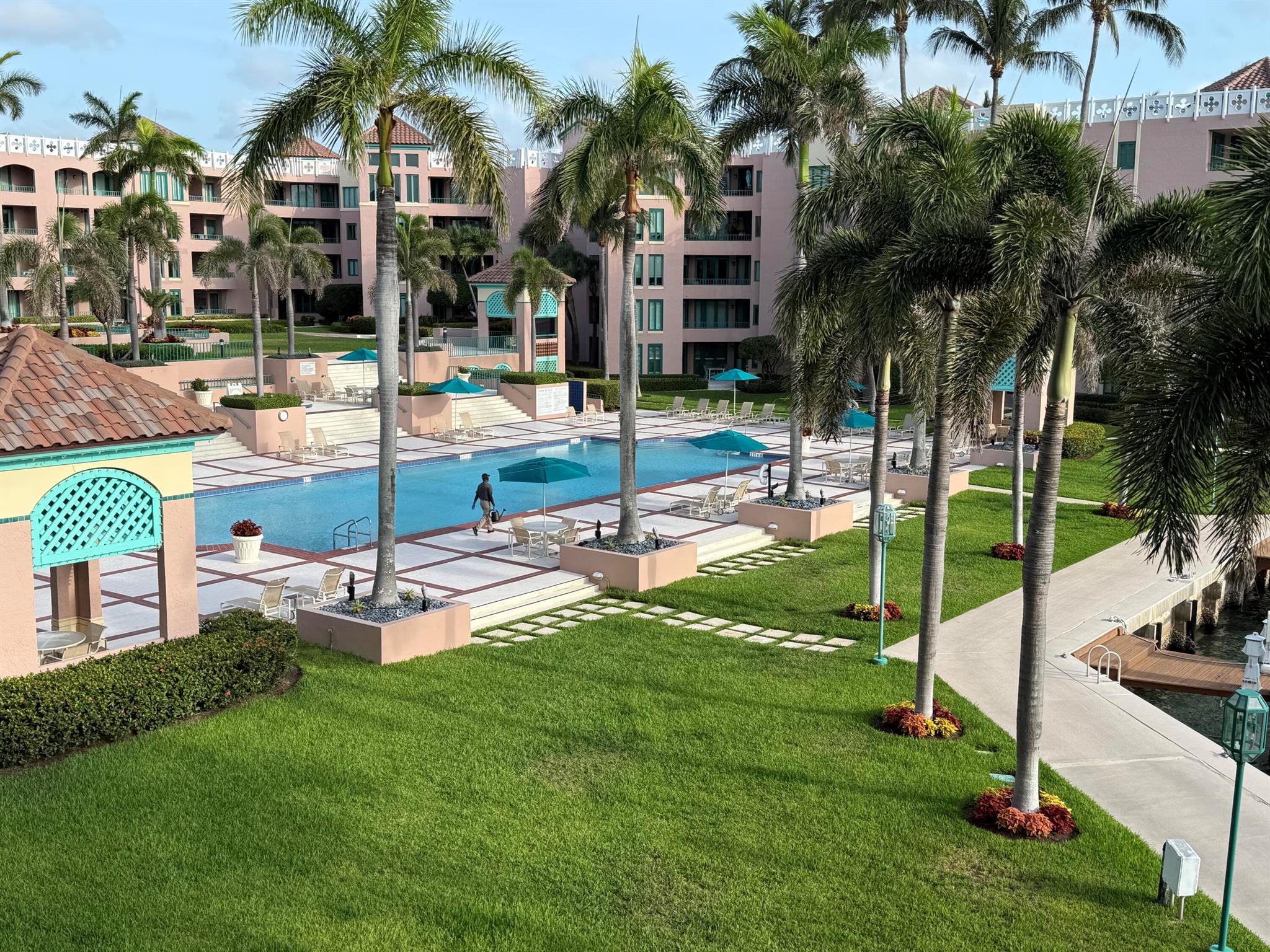 MIZNER COURT CONDO - Residential