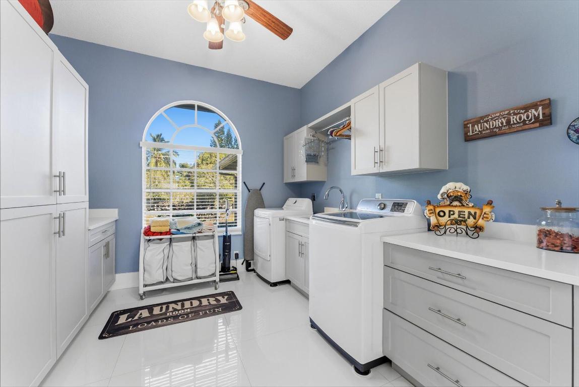 23-42-40~ S 243.6 FT OF N   740.8 FT OF E 205.6 FT - Residential