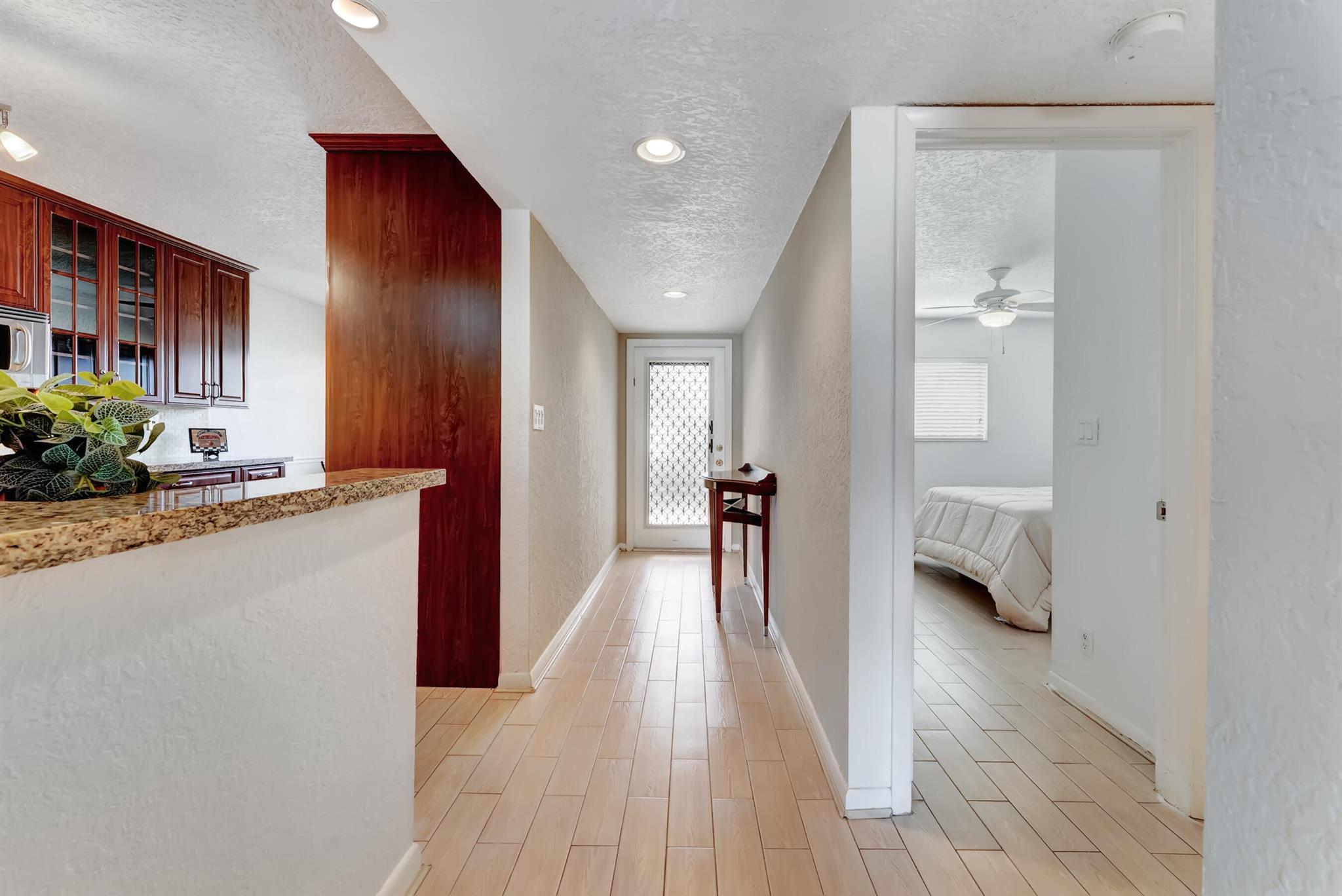 15075 Witney Road 108