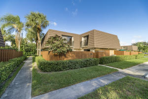 LAKES AT THE BLUFFS - Residential Lease