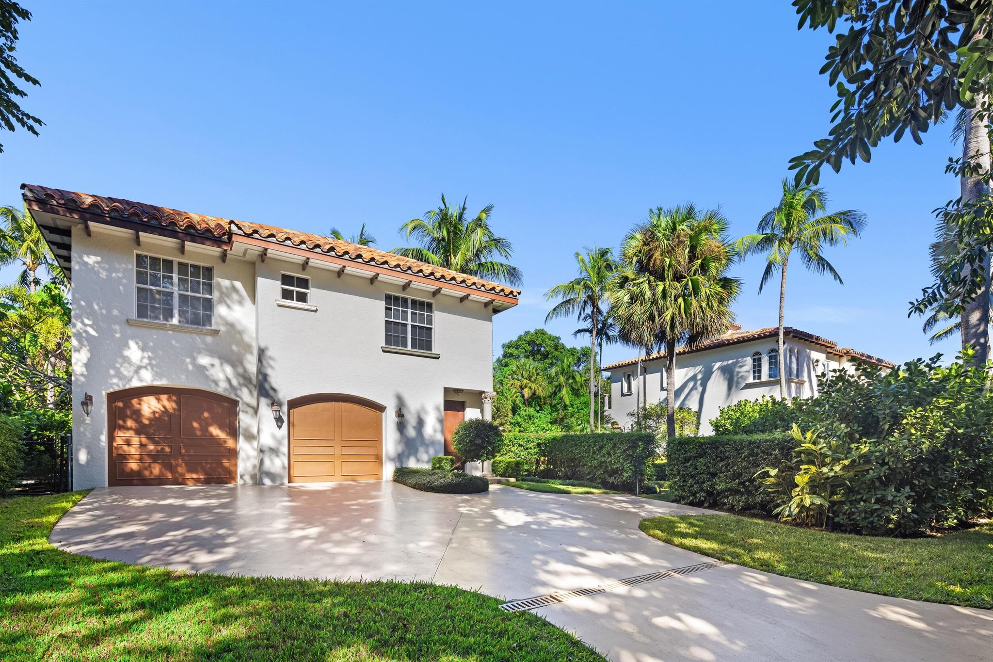 PRIMAVERA ESTATES (LAKE F - Residential