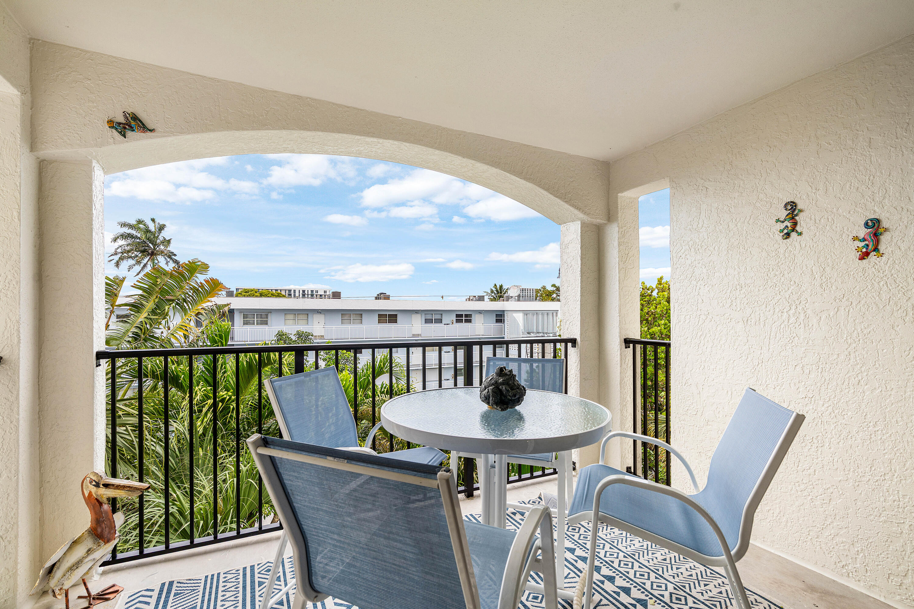 TUSCANY ON THE INTRACOASTAL CONDO - Residential Lease