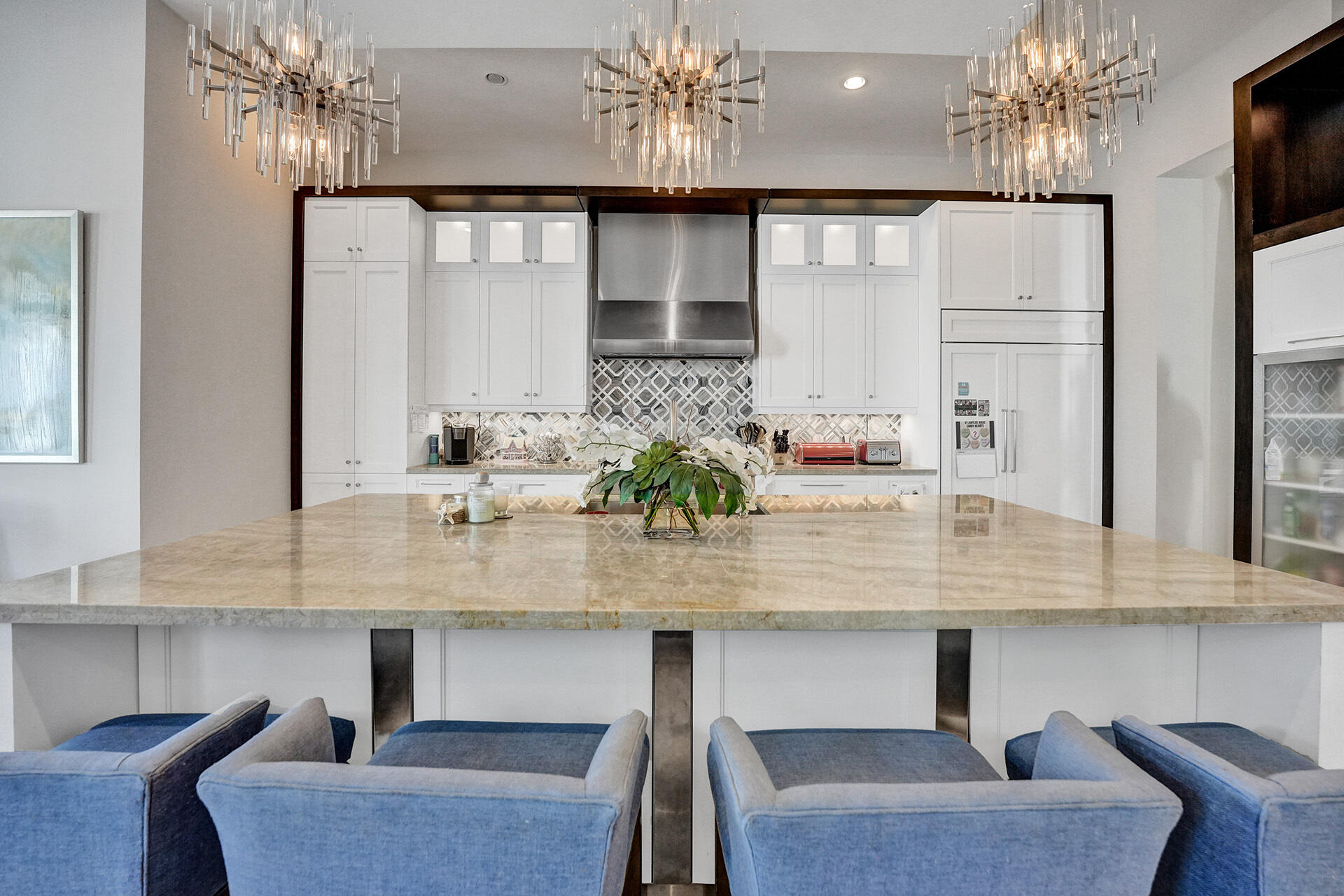 ADMIRALS COVE - Residential