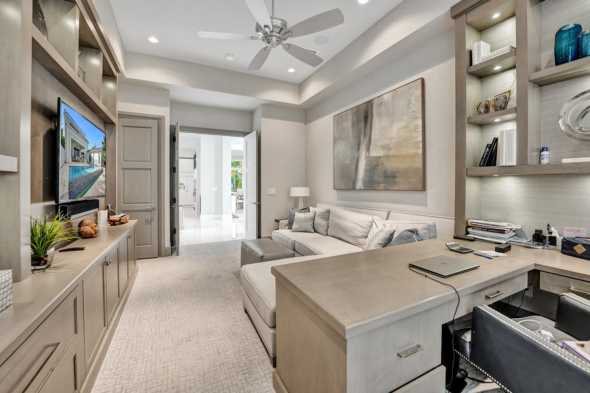 ADMIRALS COVE - Residential