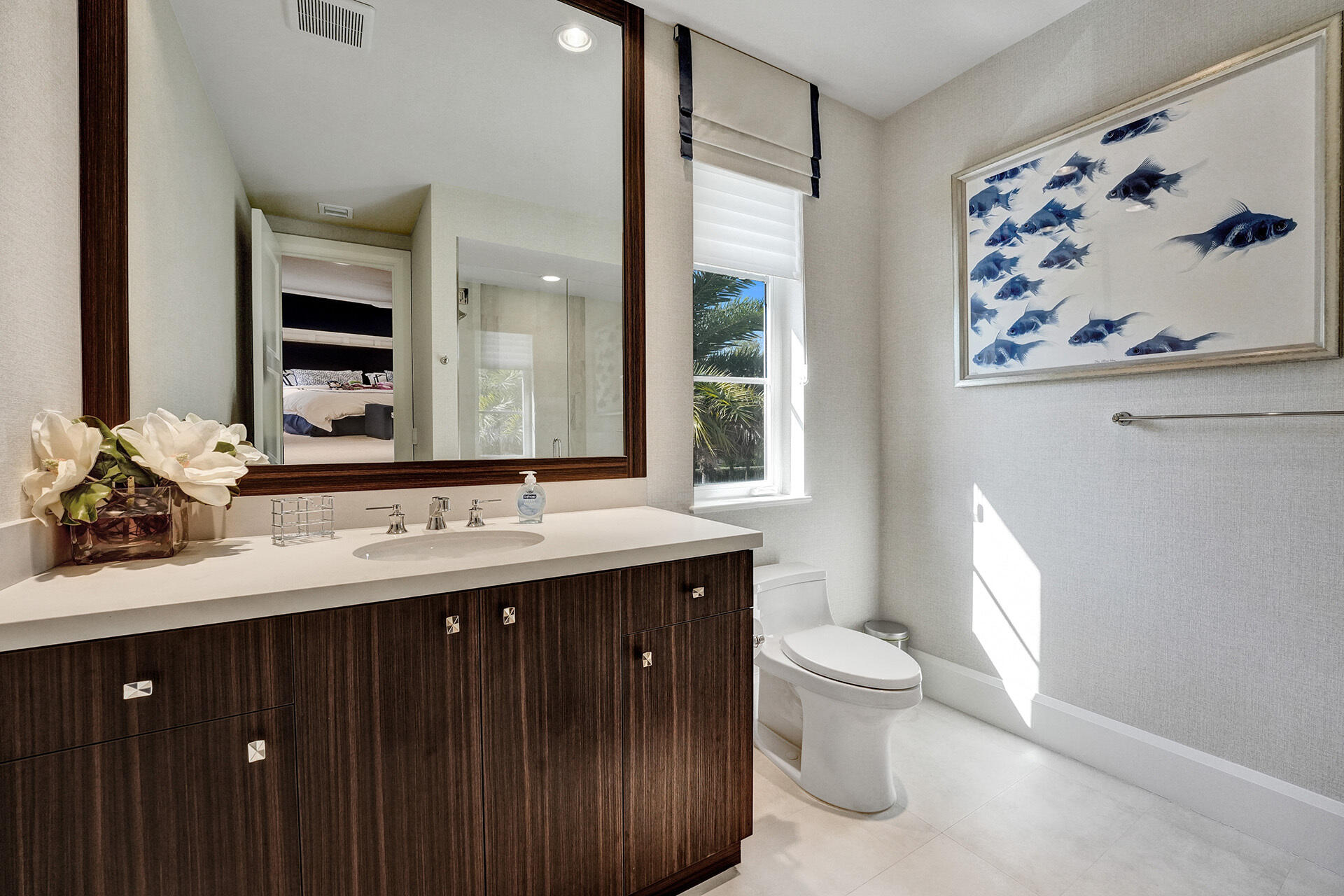 ADMIRALS COVE - Residential