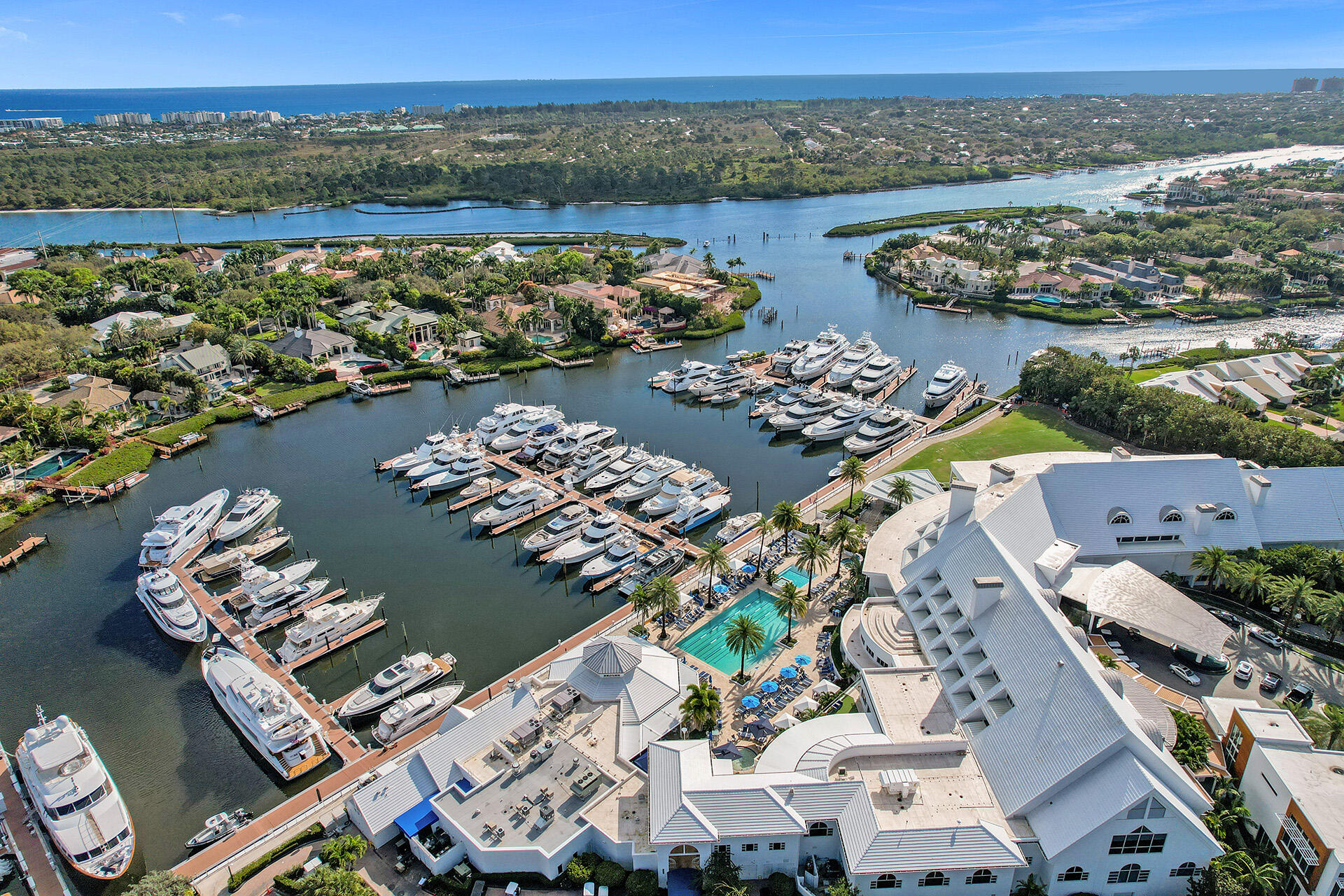 ADMIRALS COVE - Residential