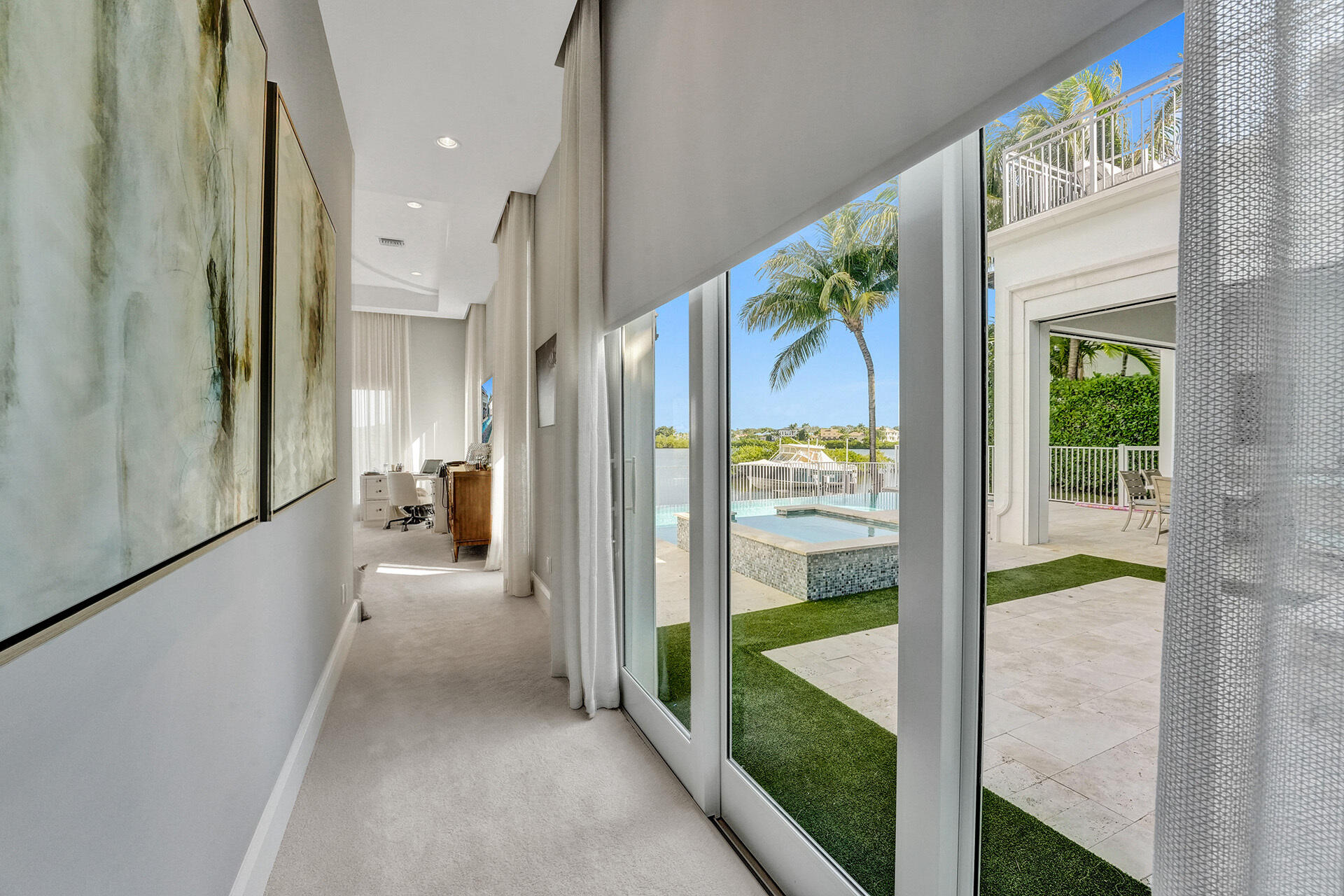 ADMIRALS COVE - Residential