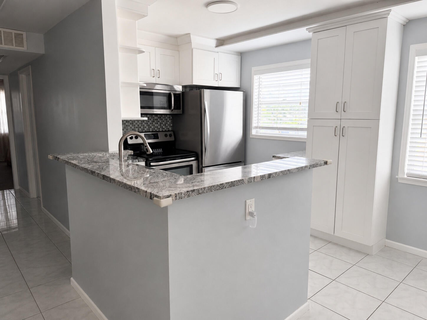 229 Mansfield F