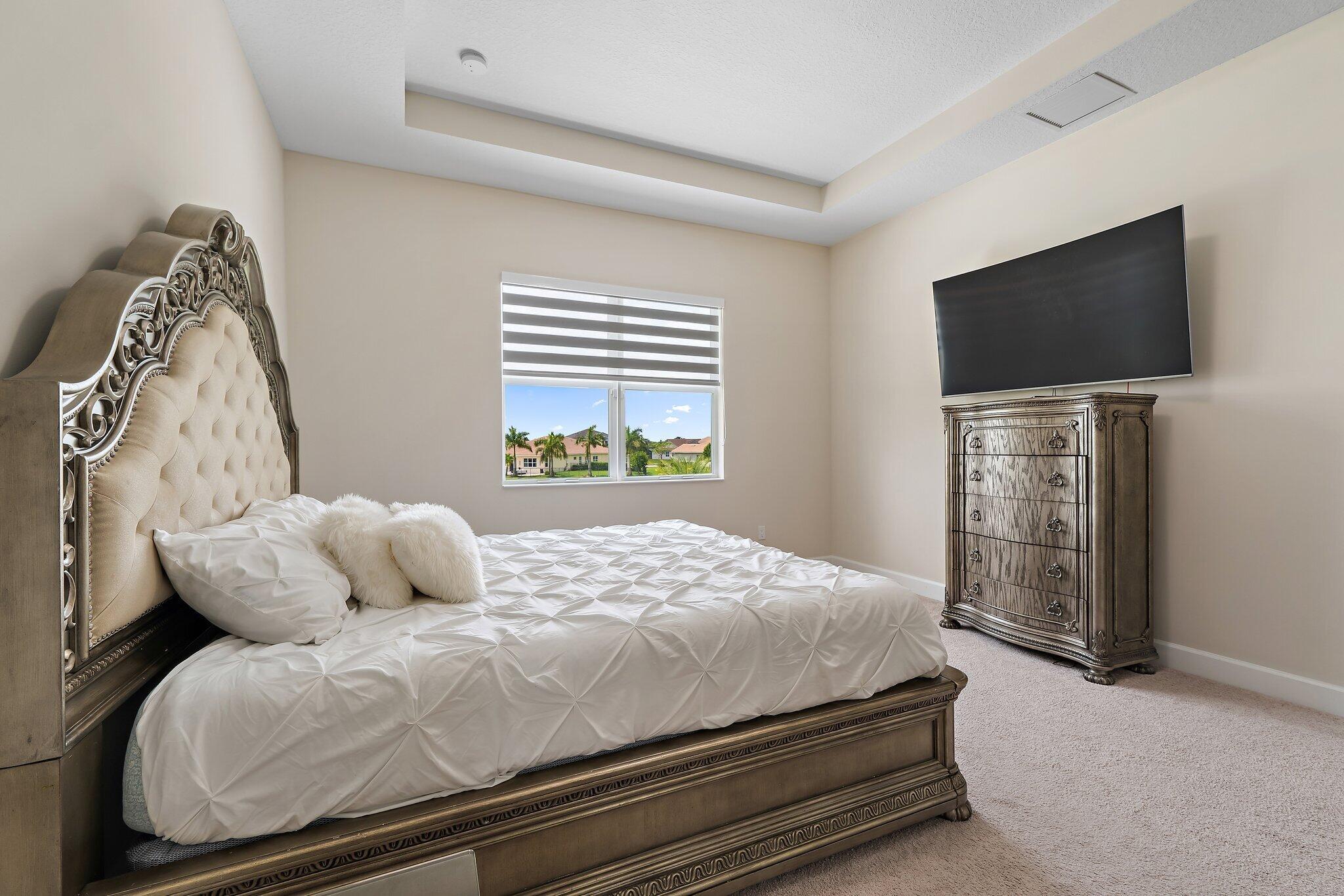 MEADOWS OF WESTLAKE - Residential