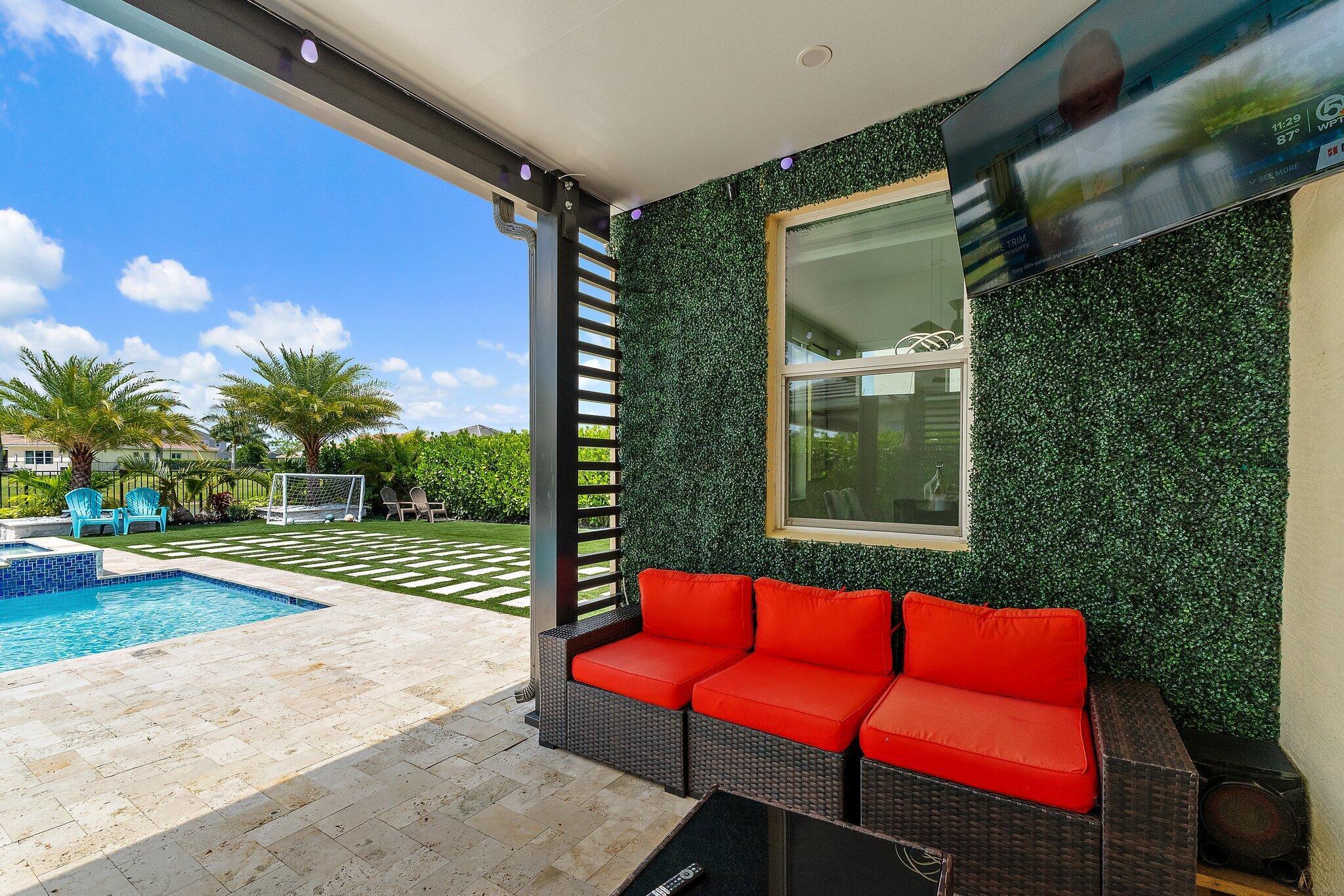 MEADOWS OF WESTLAKE - Residential