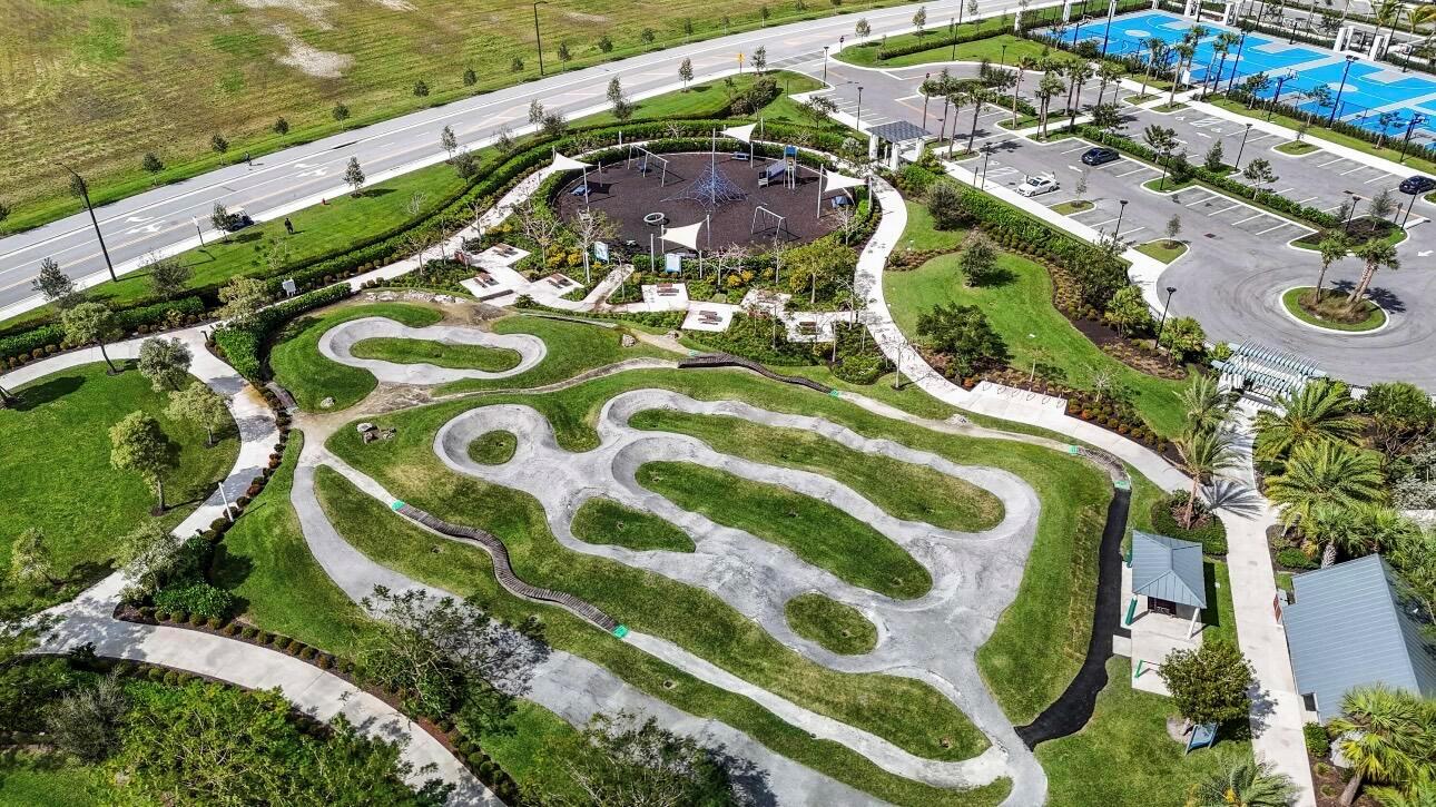 MEADOWS OF WESTLAKE - Residential