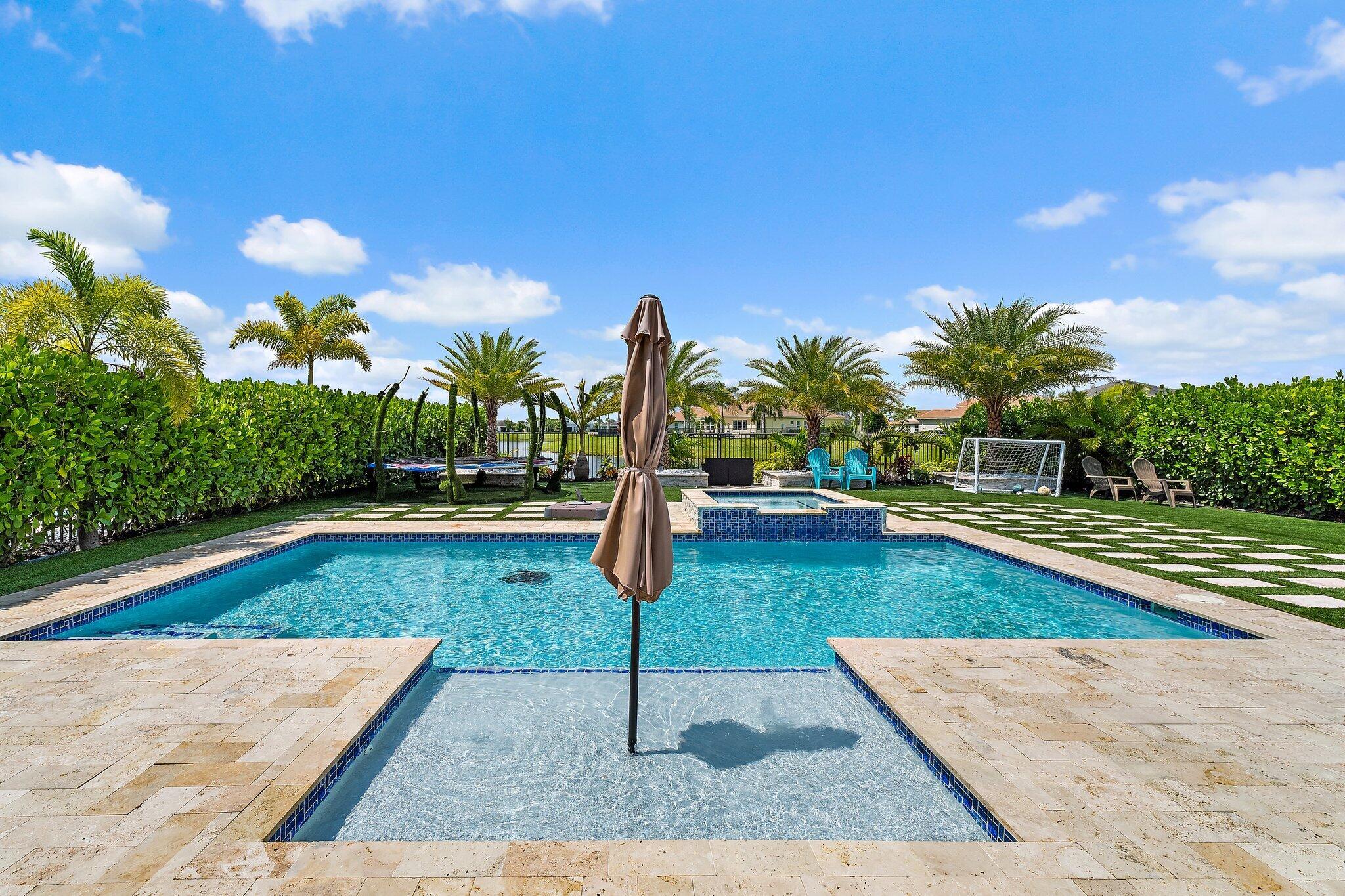 MEADOWS OF WESTLAKE - Residential