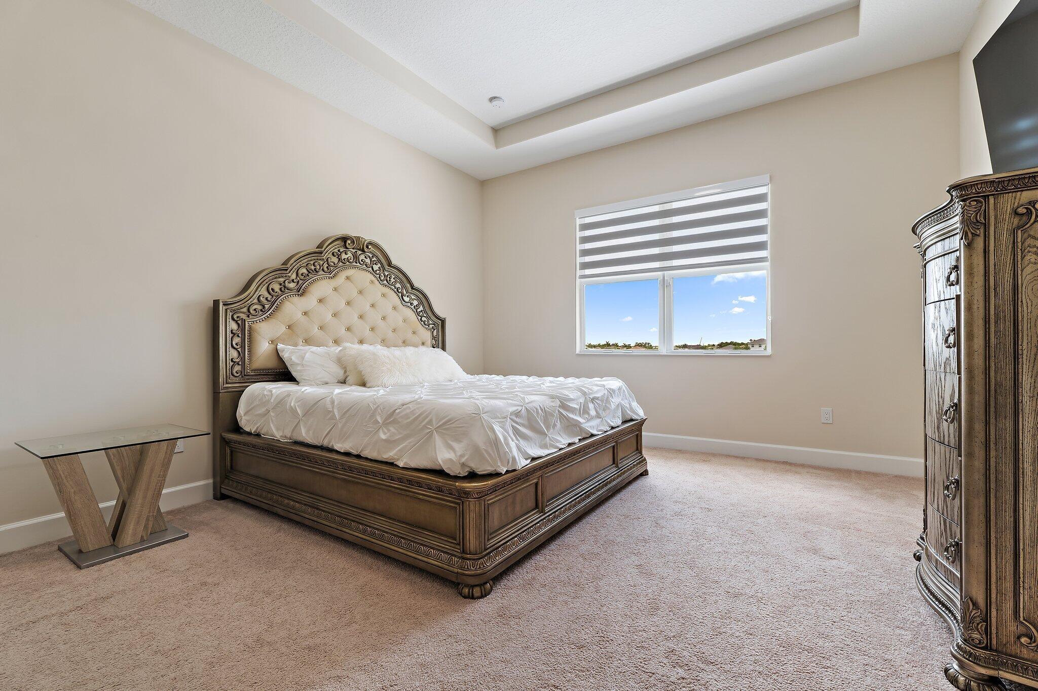 MEADOWS OF WESTLAKE - Residential