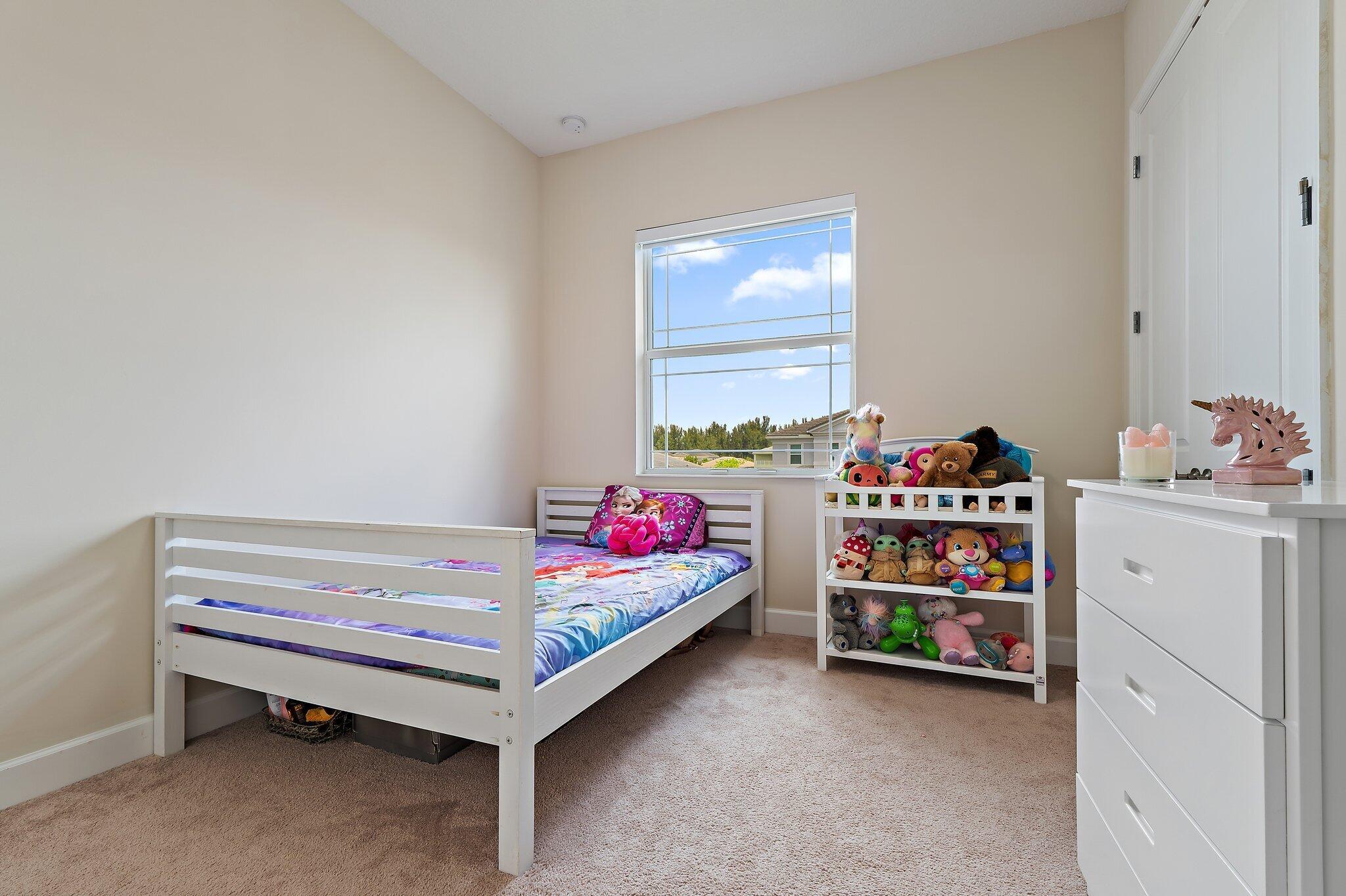 MEADOWS OF WESTLAKE - Residential