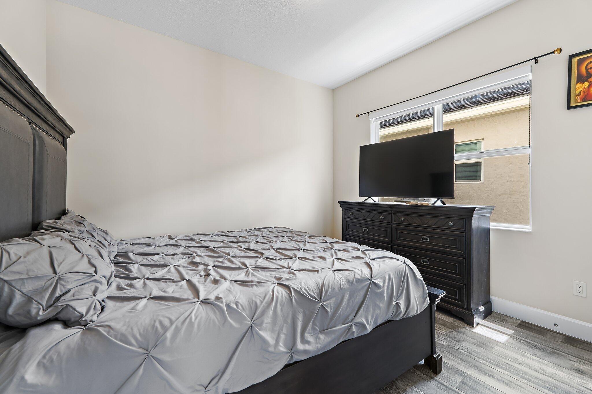 MEADOWS OF WESTLAKE - Residential