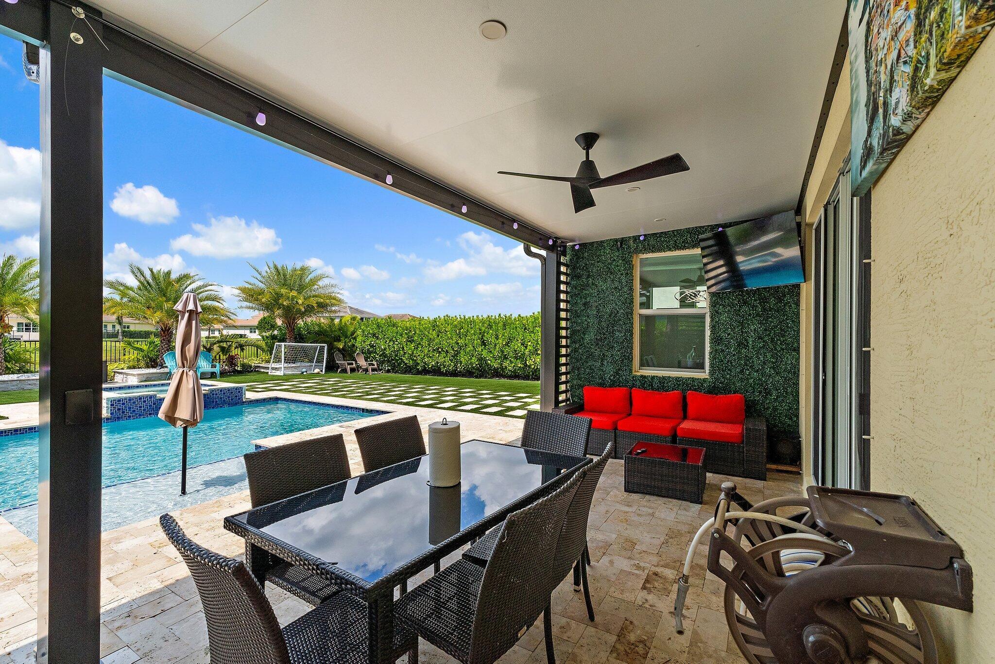 MEADOWS OF WESTLAKE - Residential